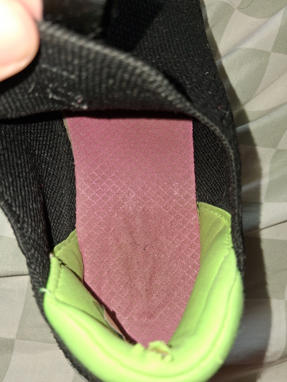 Shoes - Picture 5 of 6